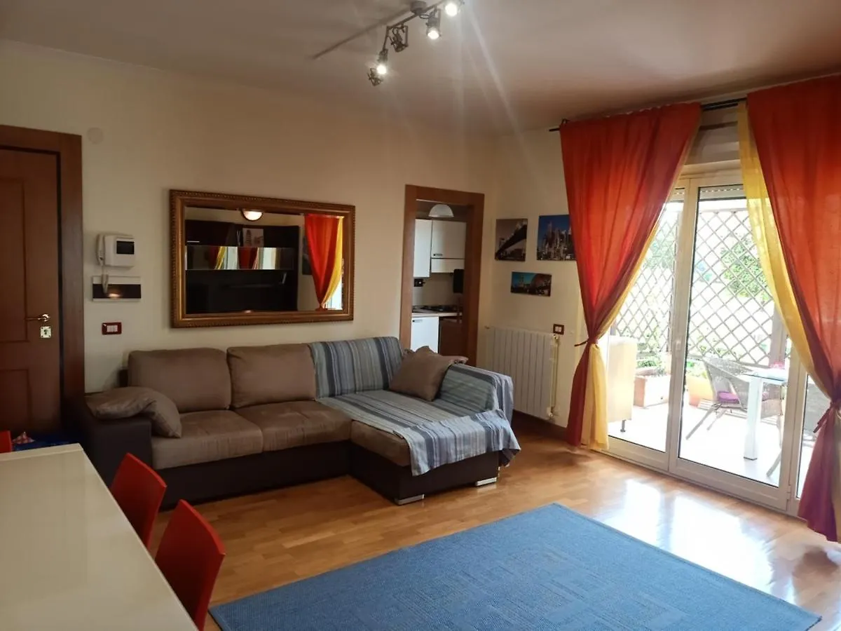 Altamira 2000 By Gabriella Apartment Rome
